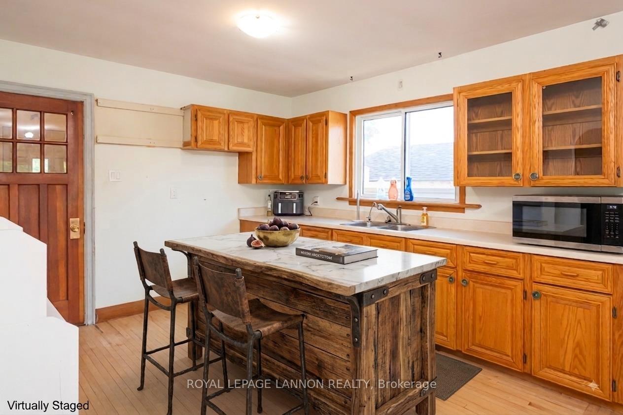 Photo 6 of 185 Empress St S, Thunder Bay, West End — HOMEH