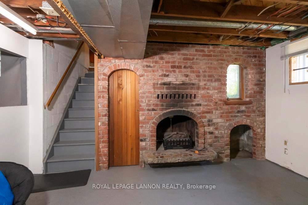Photo 21 of 185 Empress St S, Thunder Bay, West End — HOMEH