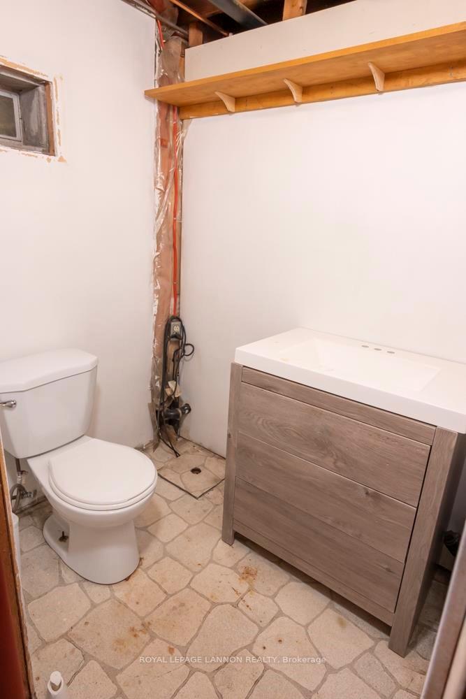 Photo 24 of 185 Empress St S, Thunder Bay, West End — HOMEH