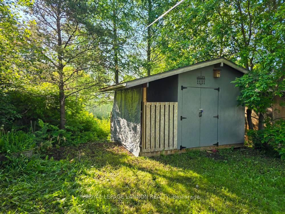 Photo 31 of 185 Empress St S, Thunder Bay, West End — HOMEH