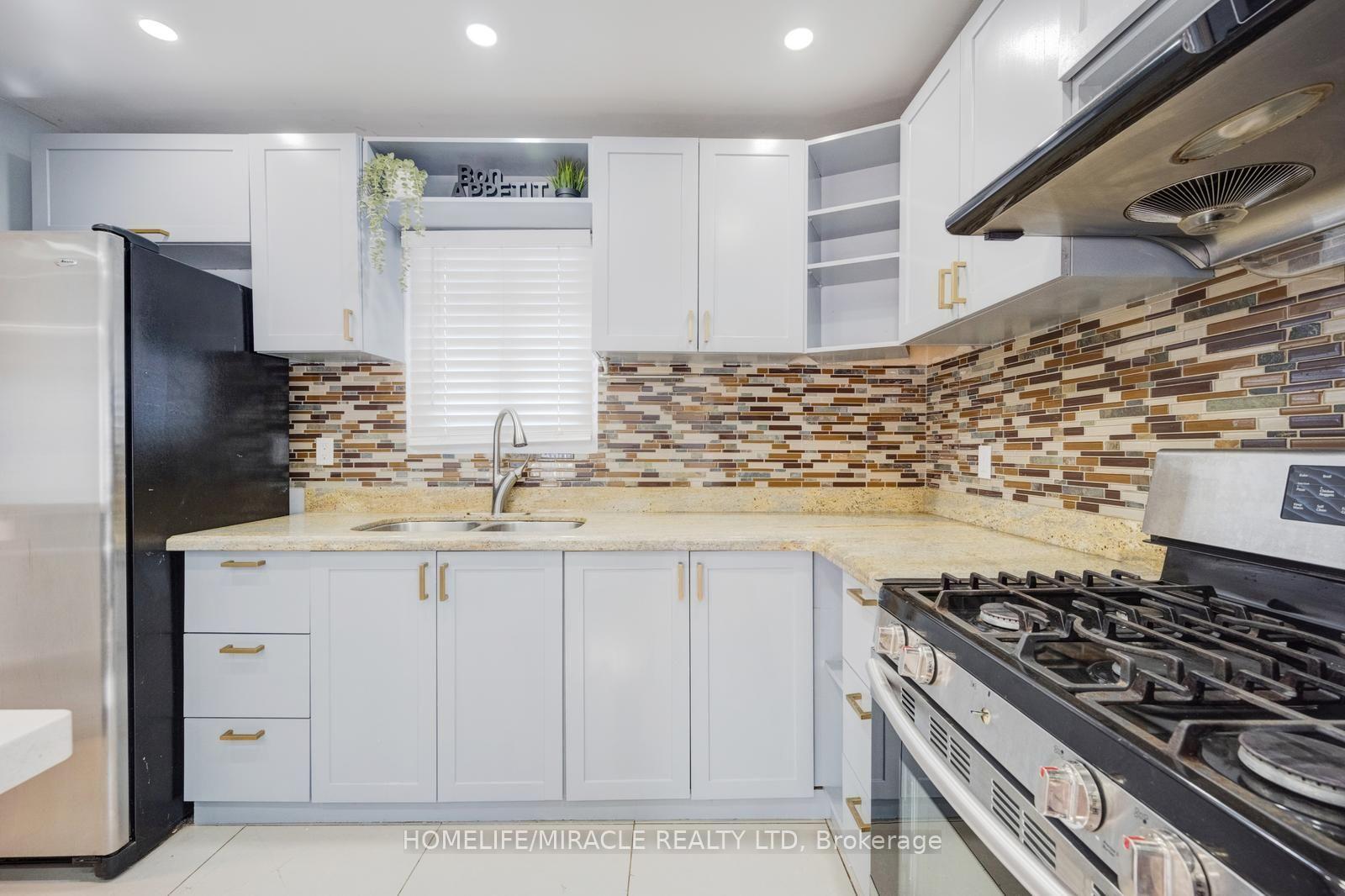 Photo 7 of 46 Jackman Drive, Brampton, Northgate — HOMEH