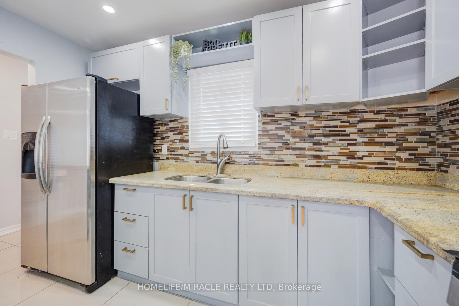 Photo 8 of 46 Jackman Drive, Brampton, Northgate — HOMEH
