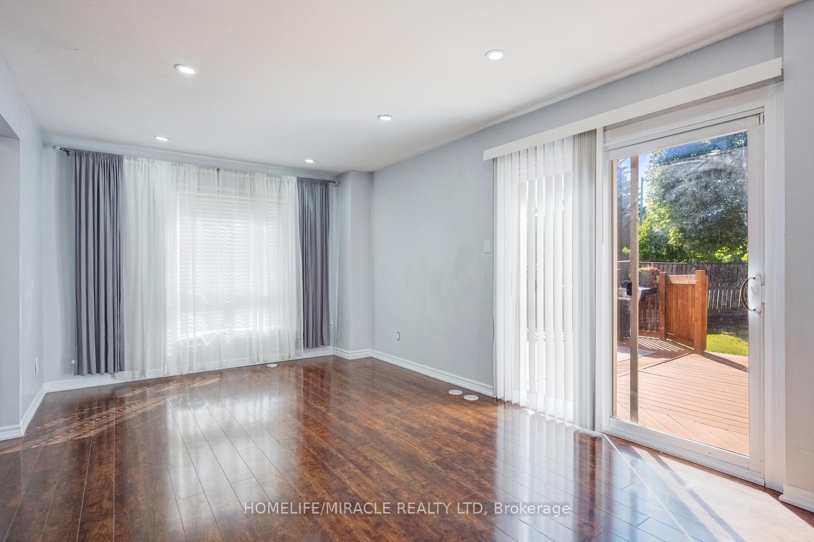 Photo 14 of 46 Jackman Drive, Brampton, Northgate — HOMEH