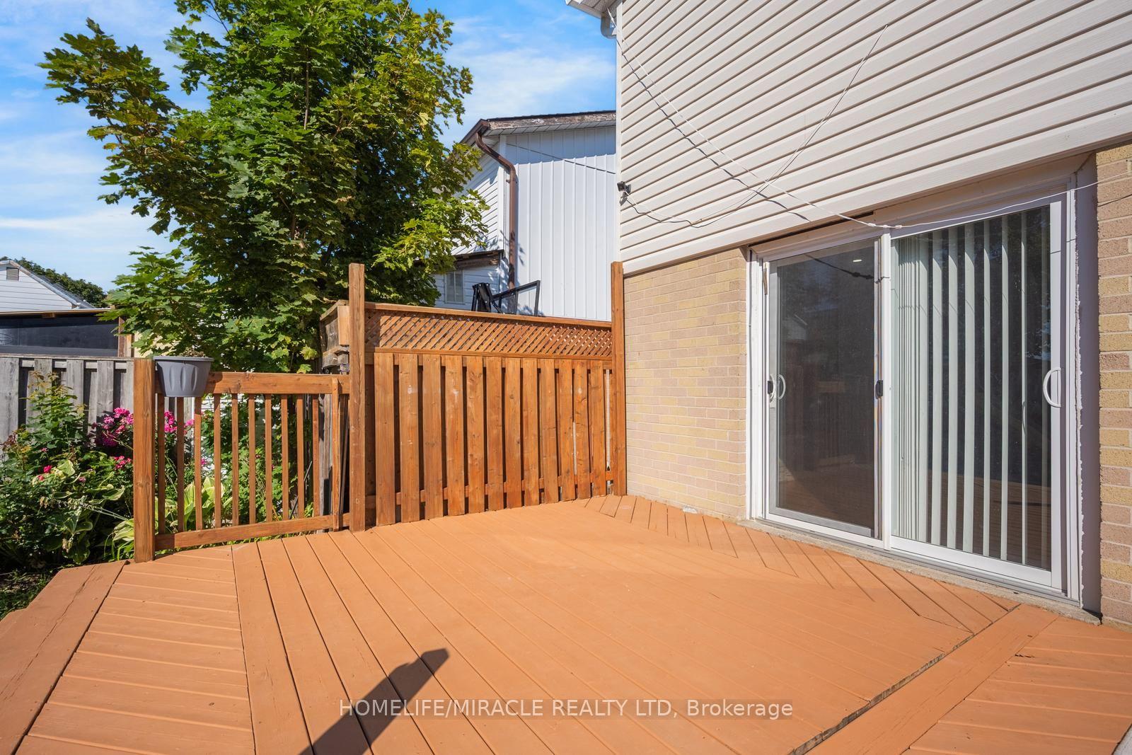 Photo 18 of 46 Jackman Drive, Brampton, Northgate — HOMEH