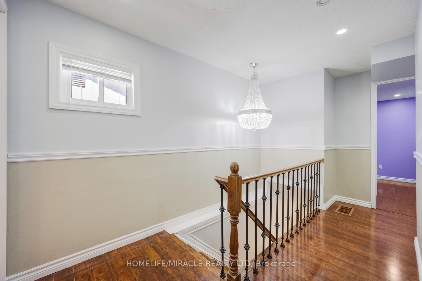 Photo 24 of 46 Jackman Drive, Brampton, Northgate — HOMEH