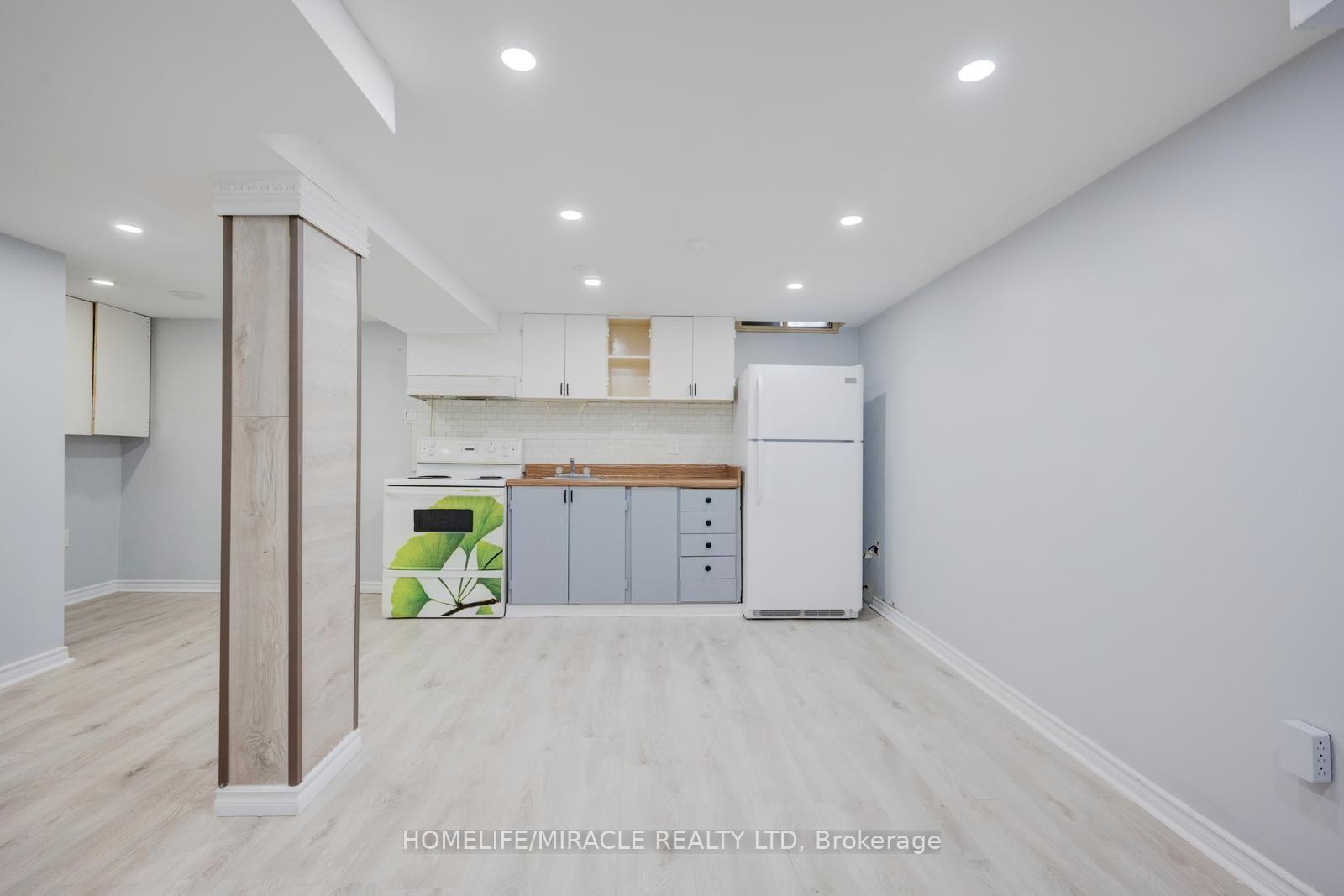Photo 39 of 46 Jackman Drive, Brampton, Northgate — HOMEH