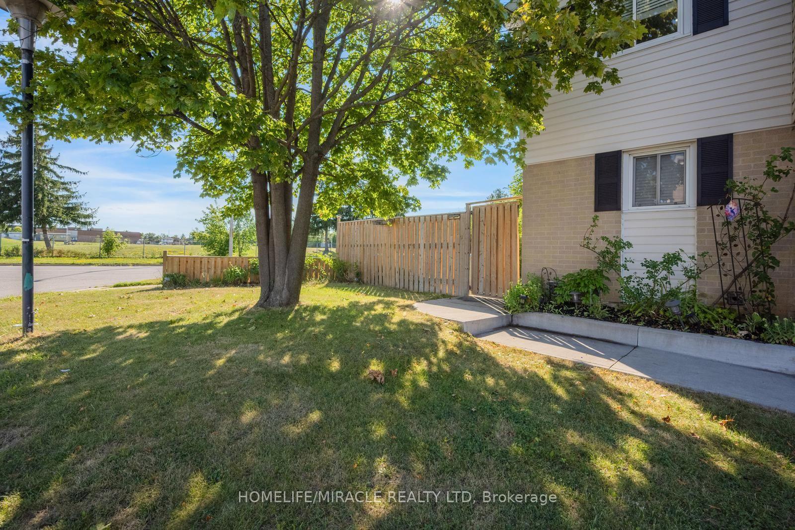 Photo 50 of 46 Jackman Drive, Brampton, Northgate — HOMEH