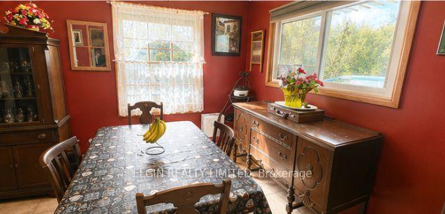 Photo 3 of 14 Glanworth Avenue, St. Thomas — HOMEH