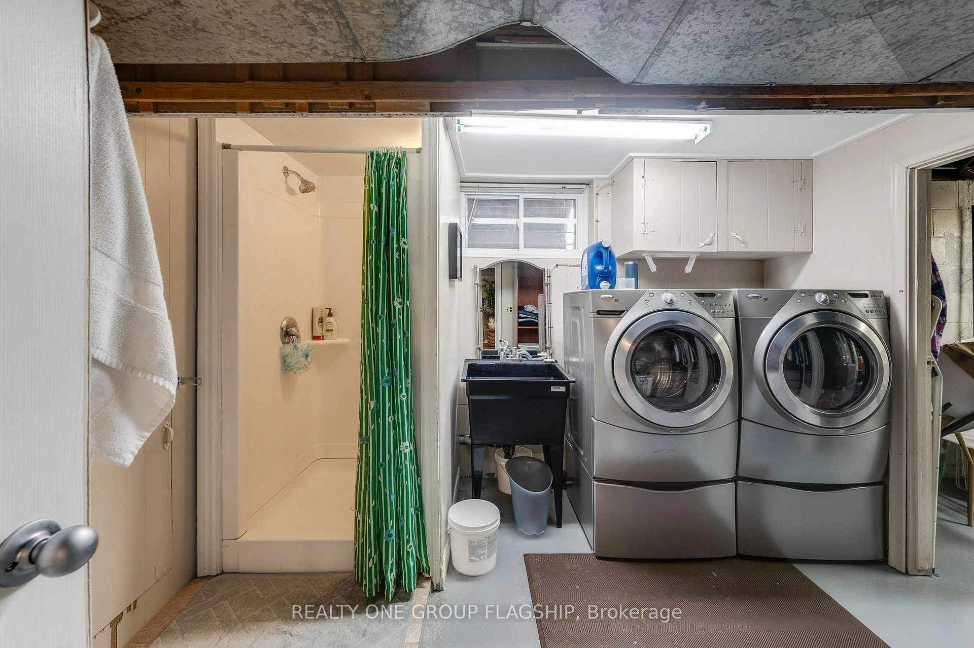Photo 35 of 118 Princeton Drive, Hamilton, Sherwood — HOMEH