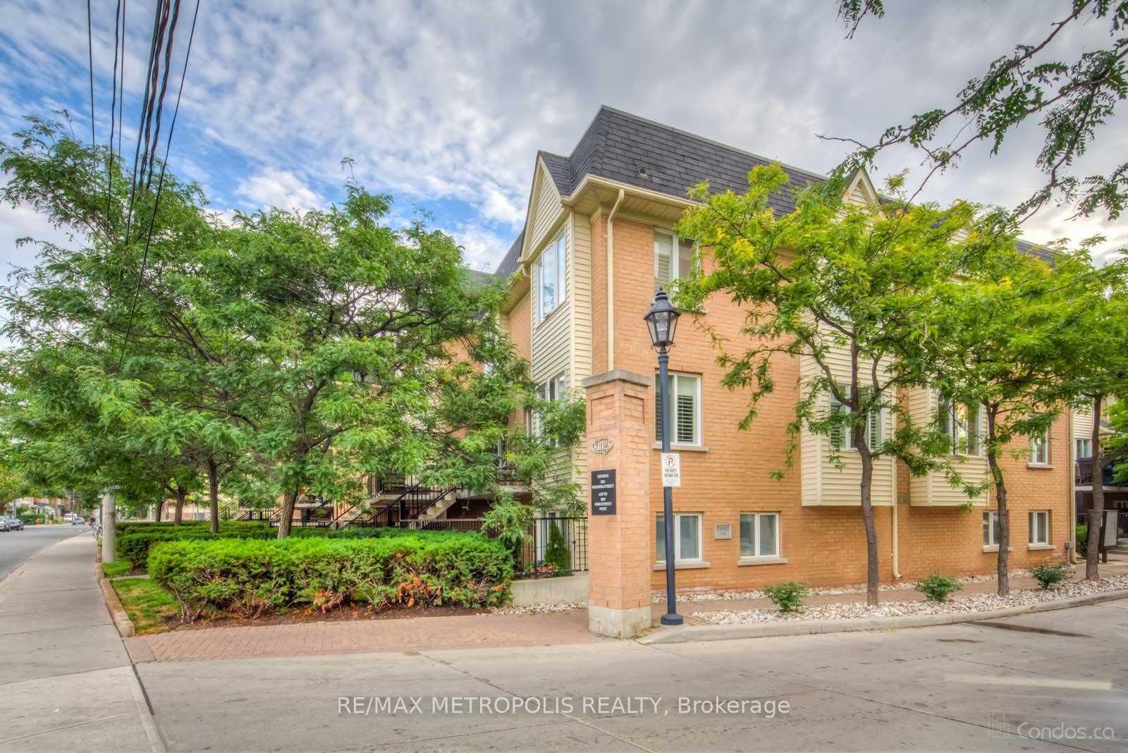 Photo 1 of Unit Th27, 208 Niagara Street, Toronto, Niagara — HOMEH