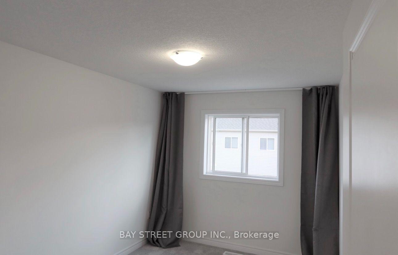 Photo 16 of 61 Beasley Grove, Hamilton, Meadowlands — HOMEH