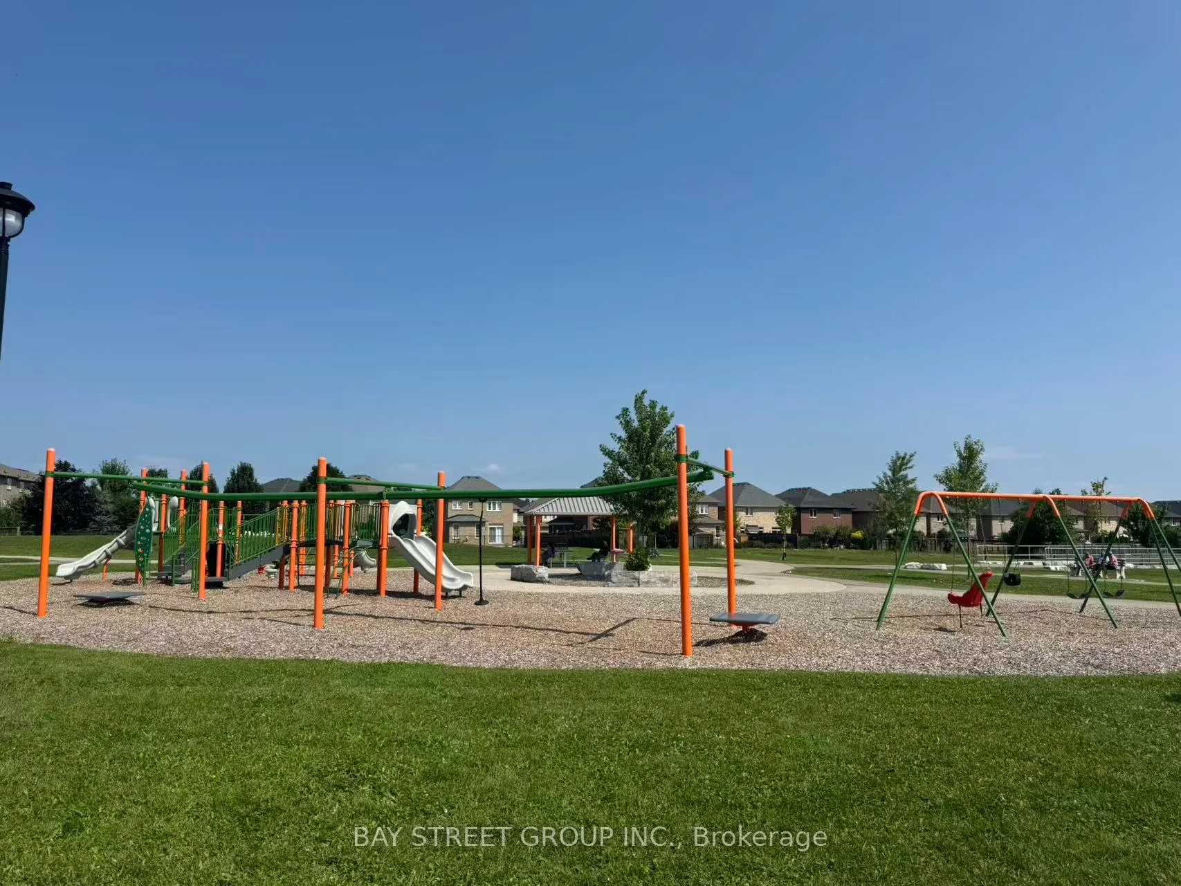 Photo 20 of 61 Beasley Grove, Hamilton, Meadowlands — HOMEH