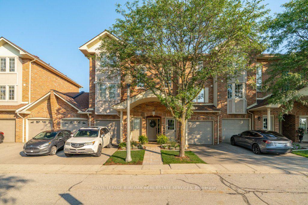 Photo 2 of Unit 25, 4045 Upper Middle Road, Burlington, Rose — HOMEH