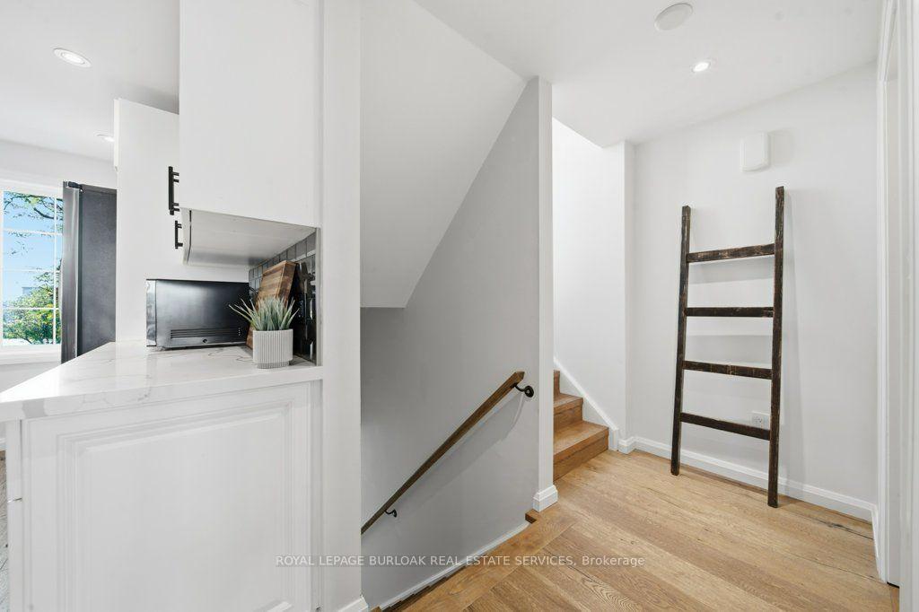 Photo 6 of Unit 25, 4045 Upper Middle Road, Burlington, Rose — HOMEH