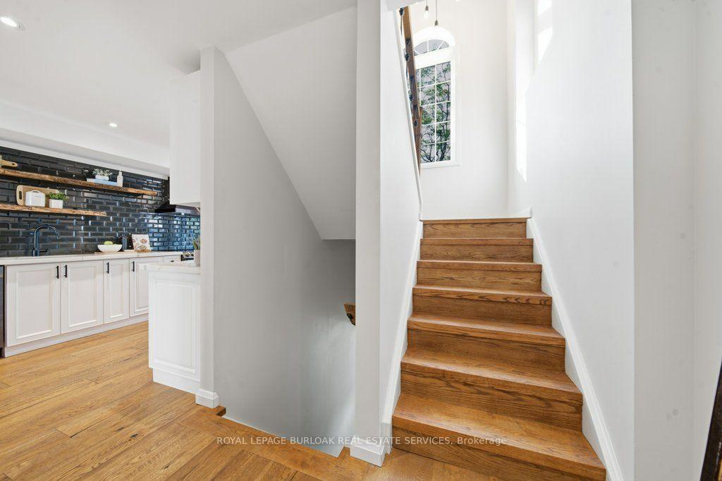 Photo 23 of Unit 25, 4045 Upper Middle Road, Burlington, Rose — HOMEH