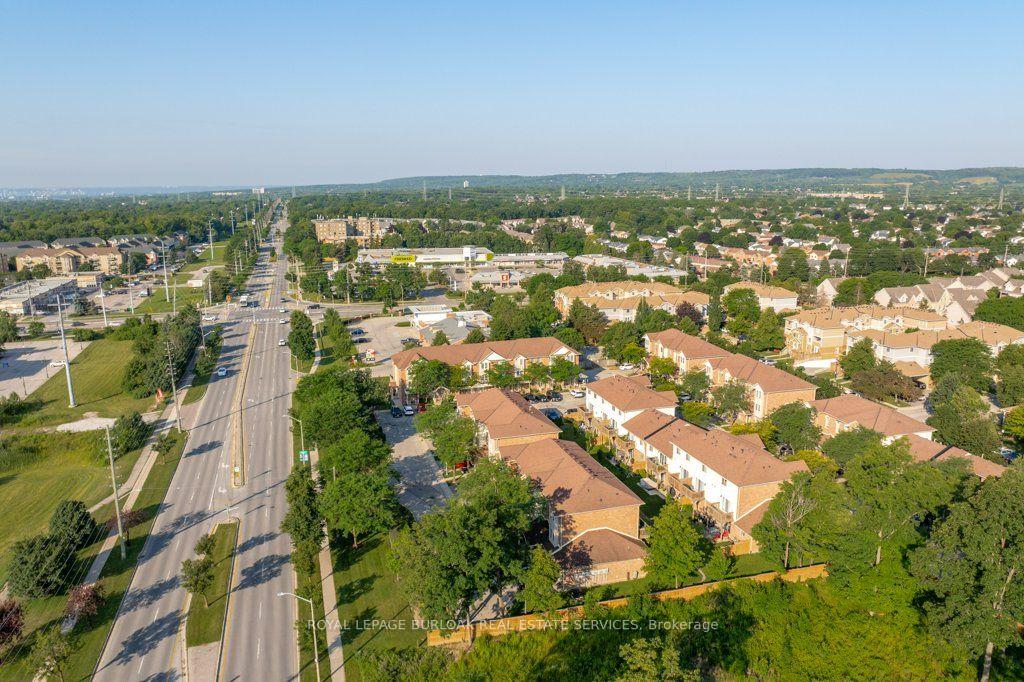 Photo 41 of Unit 25, 4045 Upper Middle Road, Burlington, Rose — HOMEH