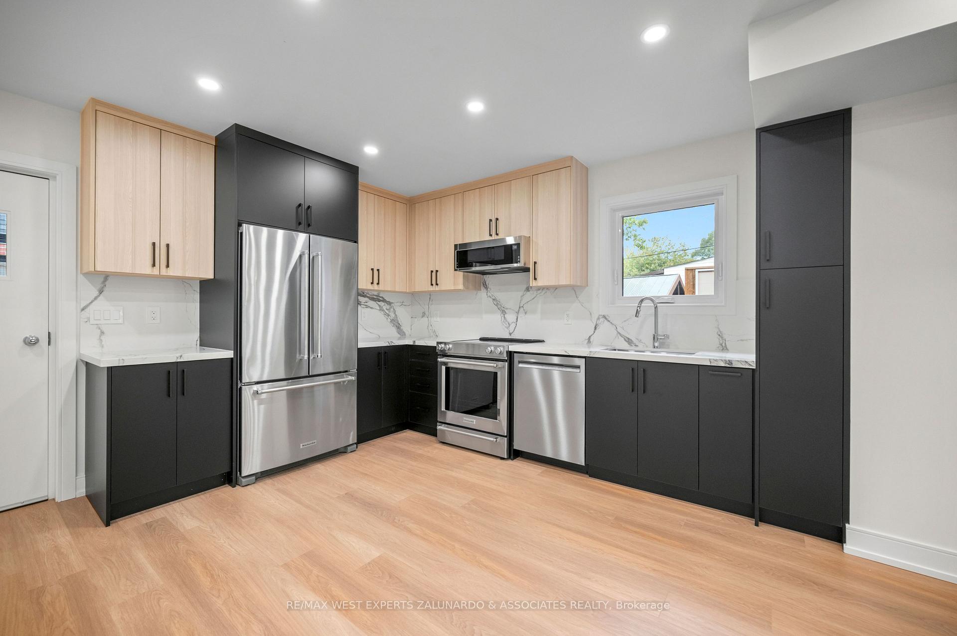 Photo 1 of Unit 2, 412 Glenholme Avenue, Toronto, Oakwood Village — HOMEH