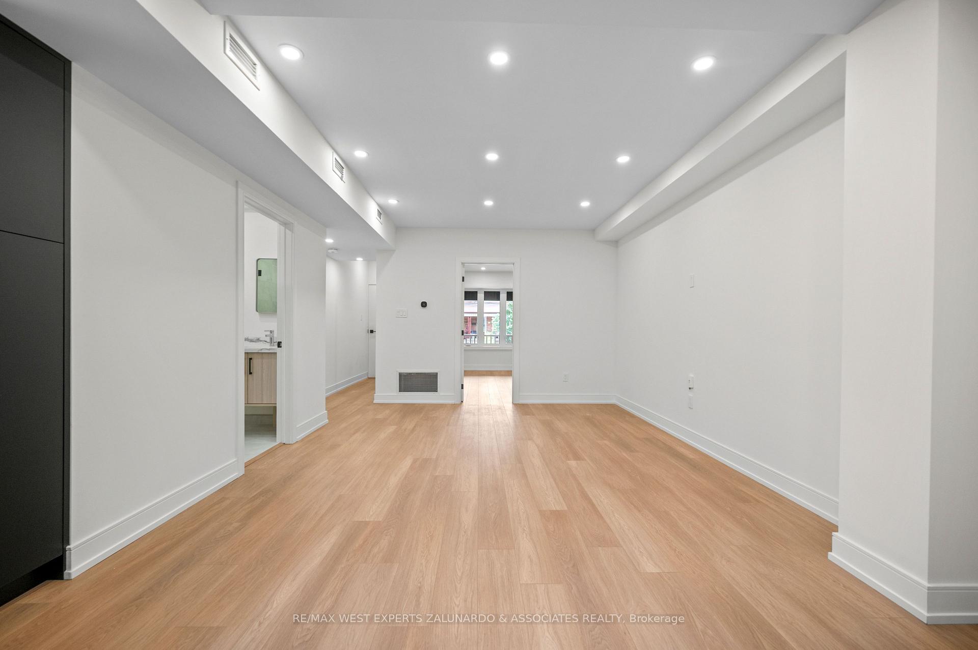 Photo 9 of Unit 2, 412 Glenholme Avenue, Toronto, Oakwood Village — HOMEH