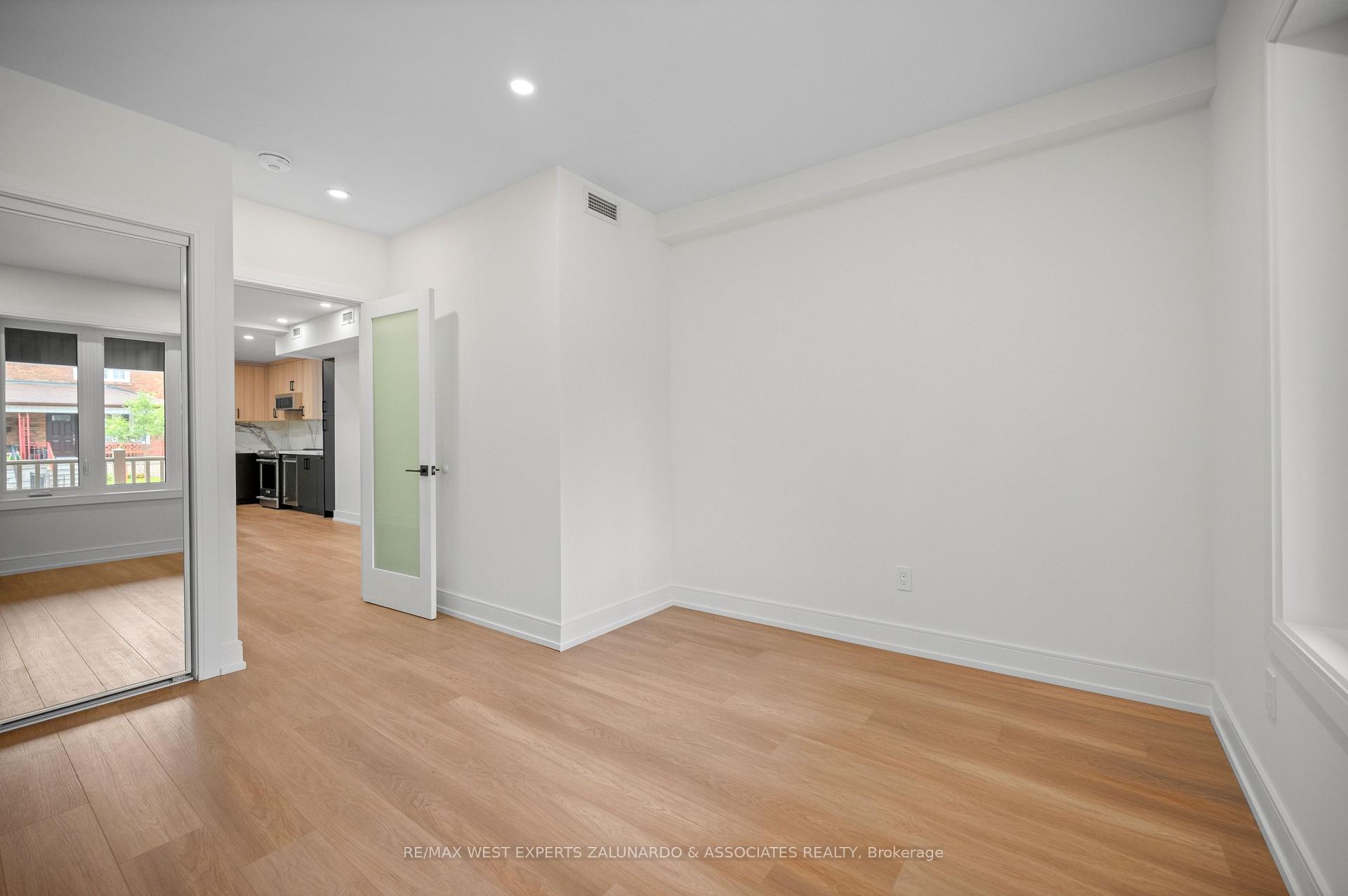 Photo 13 of Unit 2, 412 Glenholme Avenue, Toronto, Oakwood Village — HOMEH