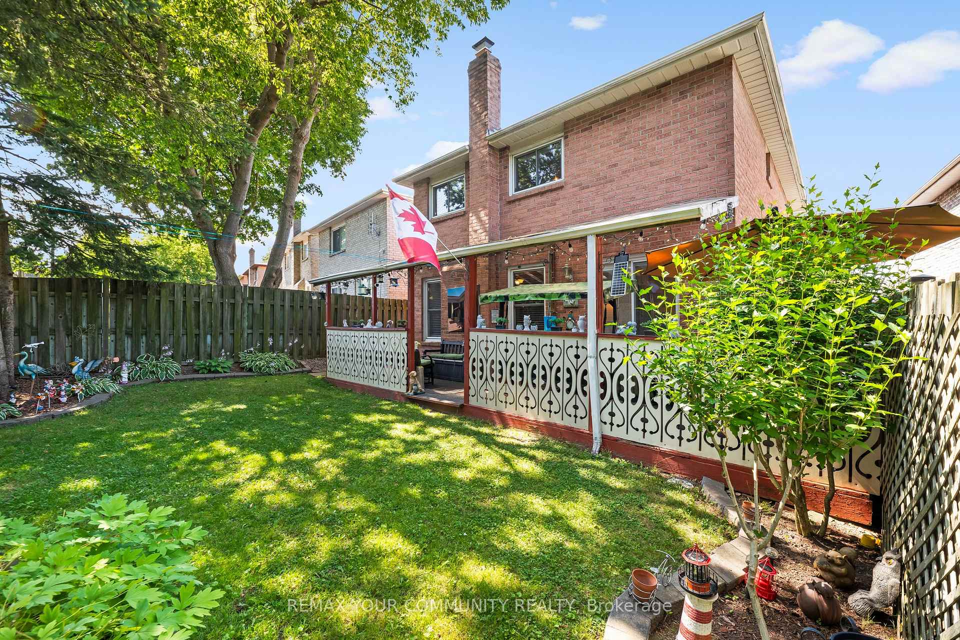 Photo 8 of 5 Dale Road, Ajax, Central — HOMEH