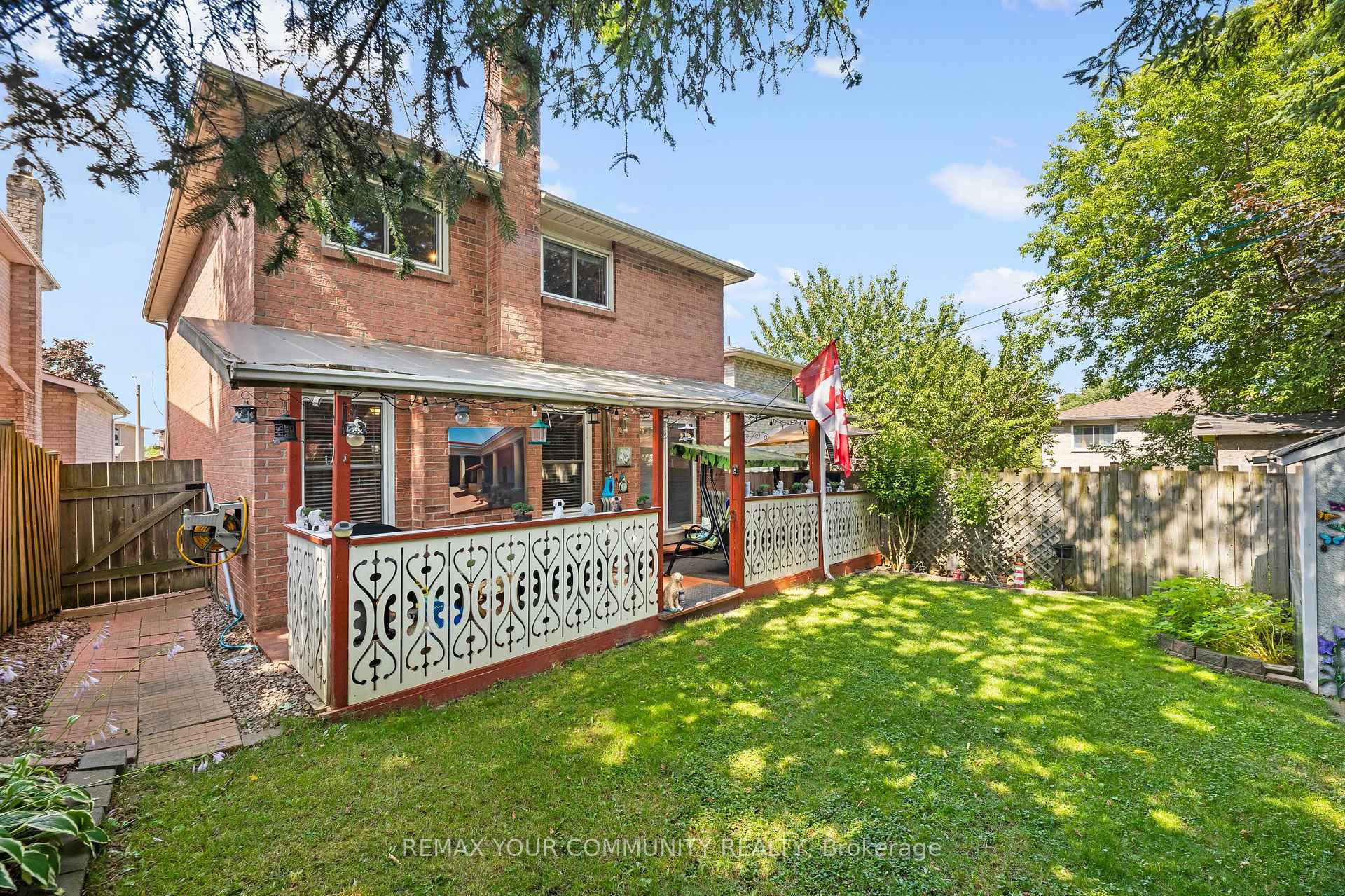 Photo 10 of 5 Dale Road, Ajax, Central — HOMEH