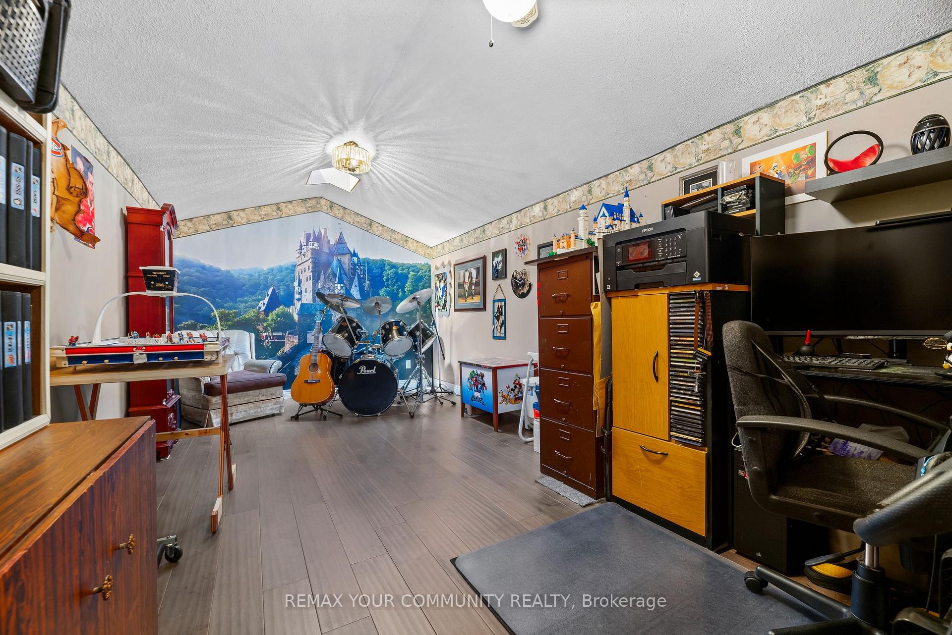 Photo 18 of 5 Dale Road, Ajax, Central — HOMEH