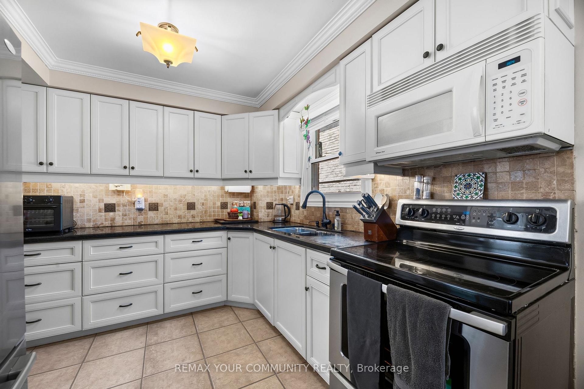 Photo 23 of 5 Dale Road, Ajax, Central — HOMEH