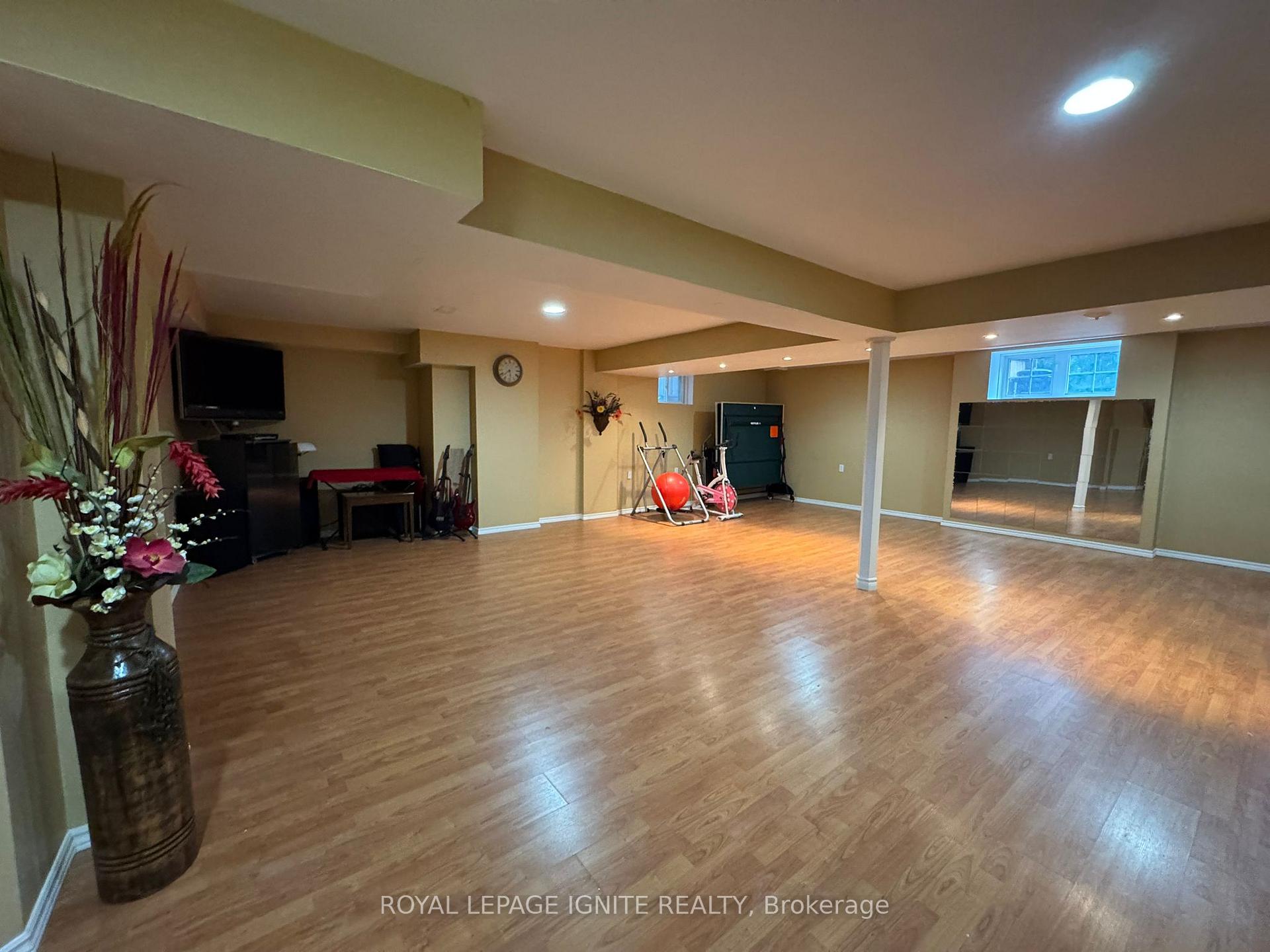 Photo 69 of 90 Sir Jacobs Crescent, Brampton, Fletcher's Meadow — HOMEH