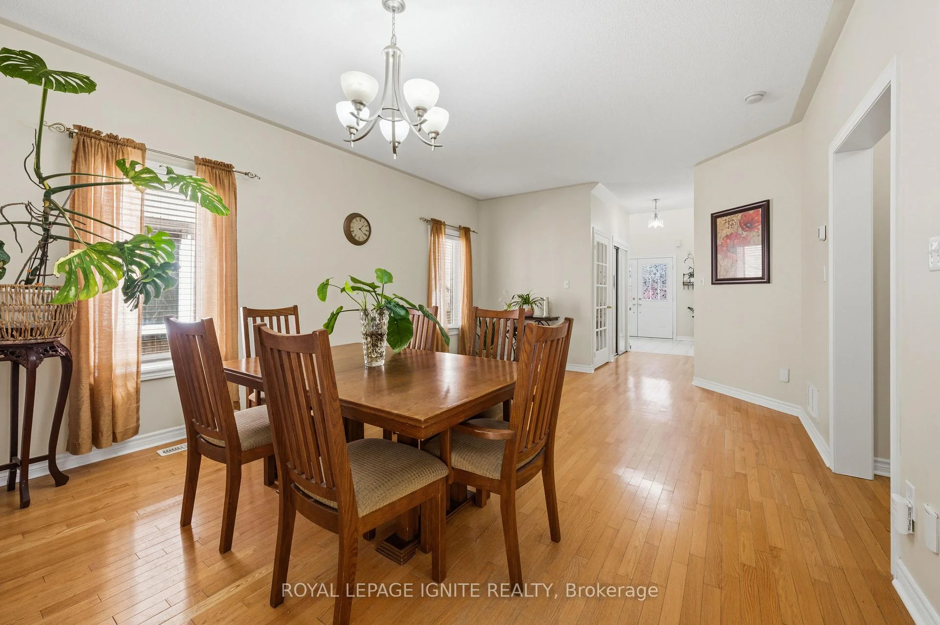 Photo 19 of 90 Sir Jacobs Crescent, Brampton, Fletcher's Meadow — HOMEH