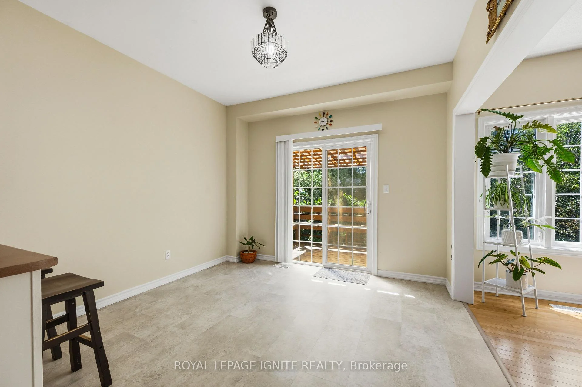 Photo 31 of 90 Sir Jacobs Crescent, Brampton, Fletcher's Meadow — HOMEH