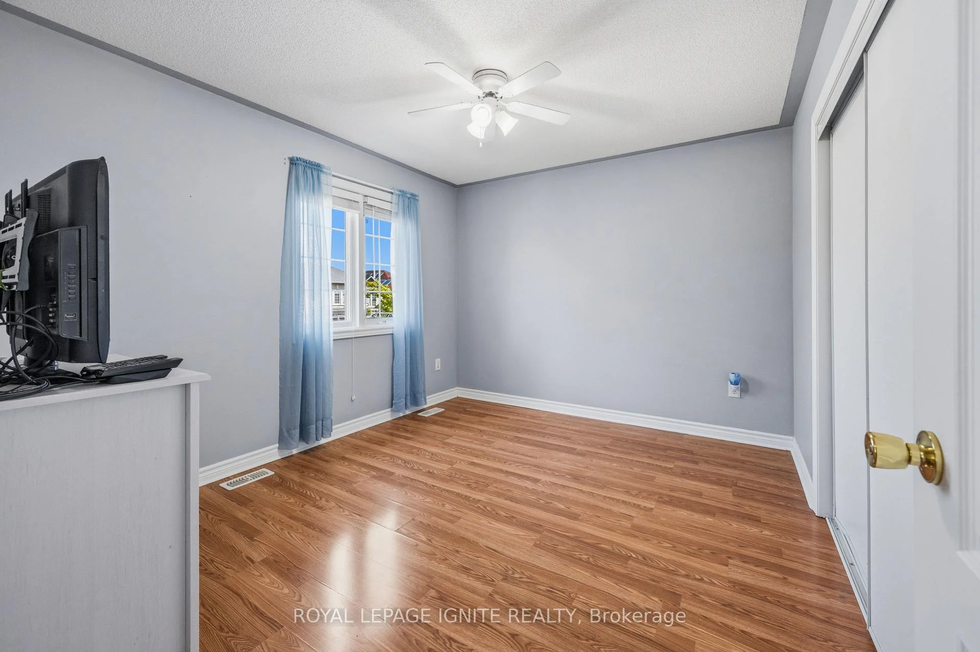 Photo 74 of 90 Sir Jacobs Crescent, Brampton, Fletcher's Meadow — HOMEH