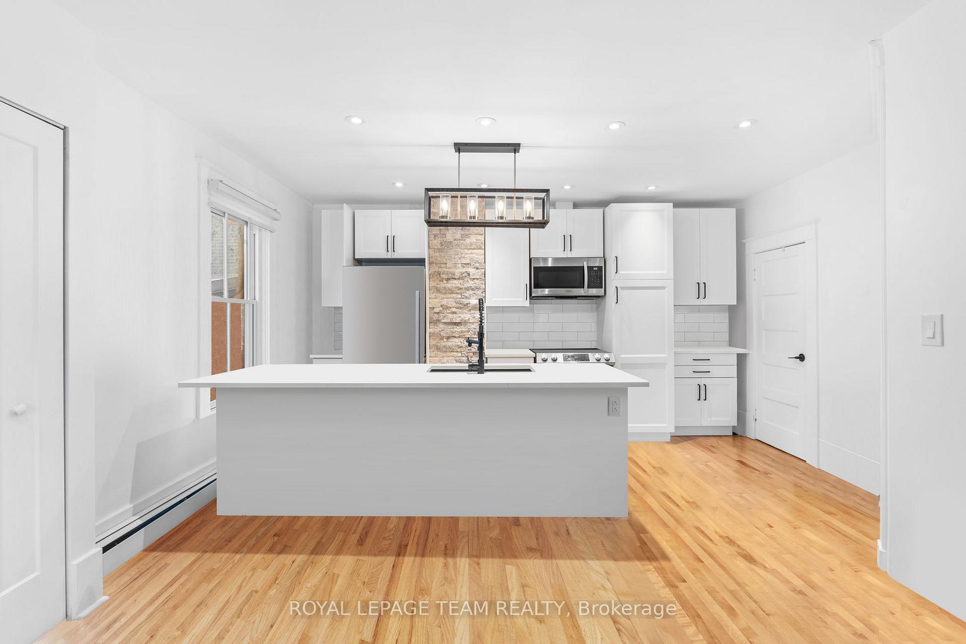 Photo 5 of 179 Cathcart Street, Ottawa, Lower Town/Byward Market — HOMEH