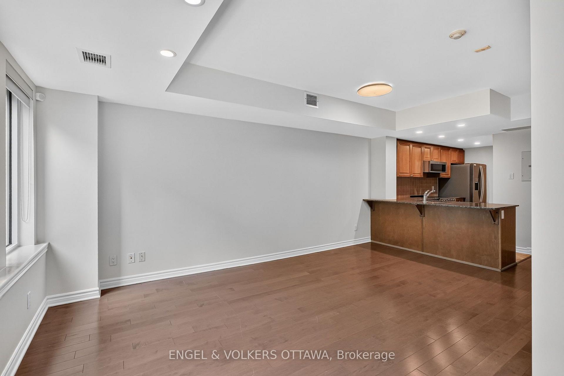 Photo 6 of Unit 109, 250 Lett Street, Ottawa, West Centre Town — HOMEH