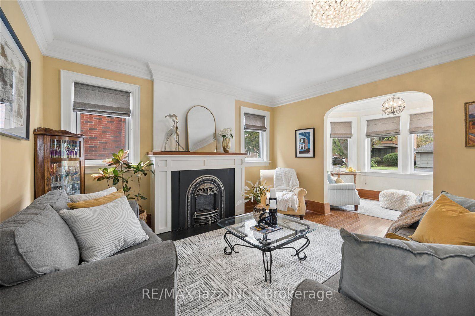 Photo 11 of 425 Masson Street, Oshawa, O'Neill — HOMEH