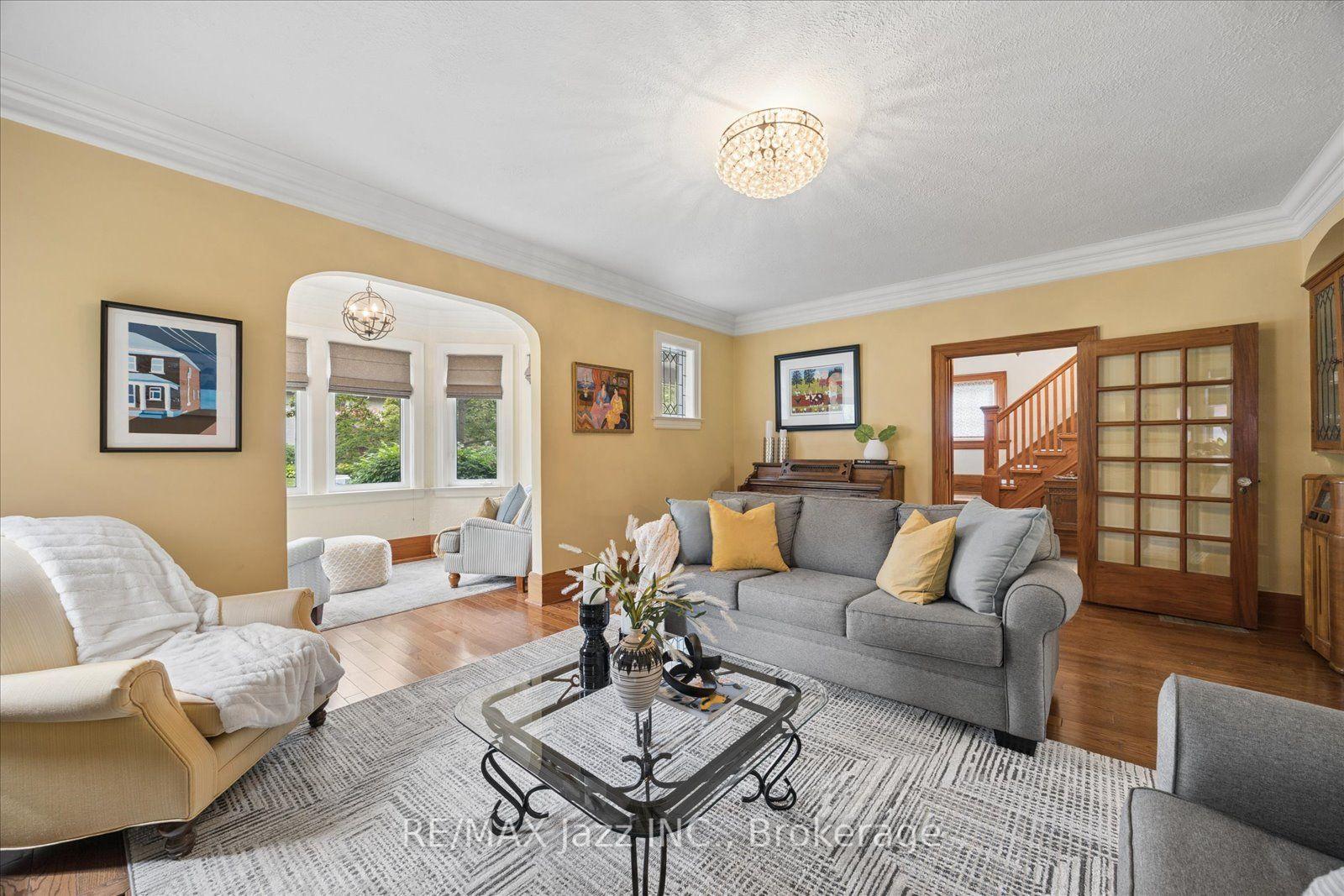 Photo 14 of 425 Masson Street, Oshawa, O'Neill — HOMEH
