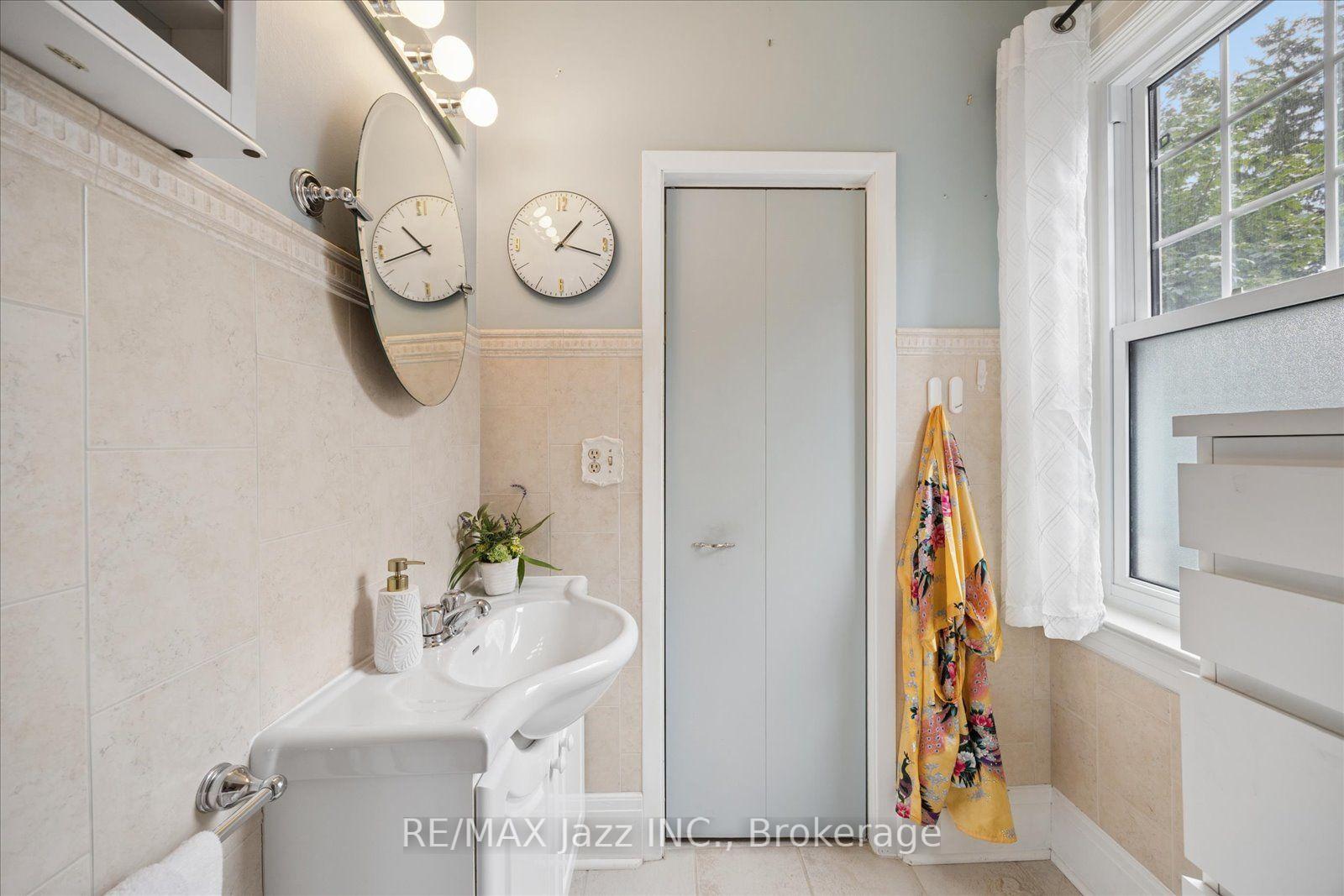 Photo 27 of 425 Masson Street, Oshawa, O'Neill — HOMEH