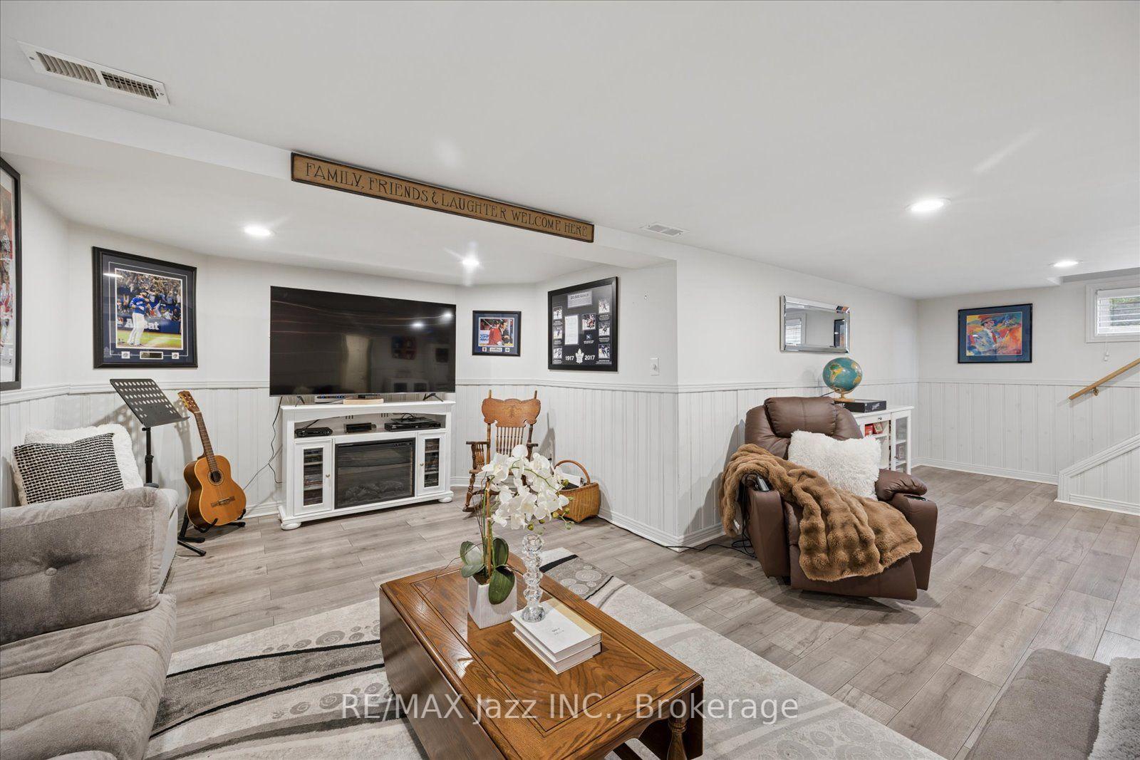 Photo 39 of 425 Masson Street, Oshawa, O'Neill — HOMEH