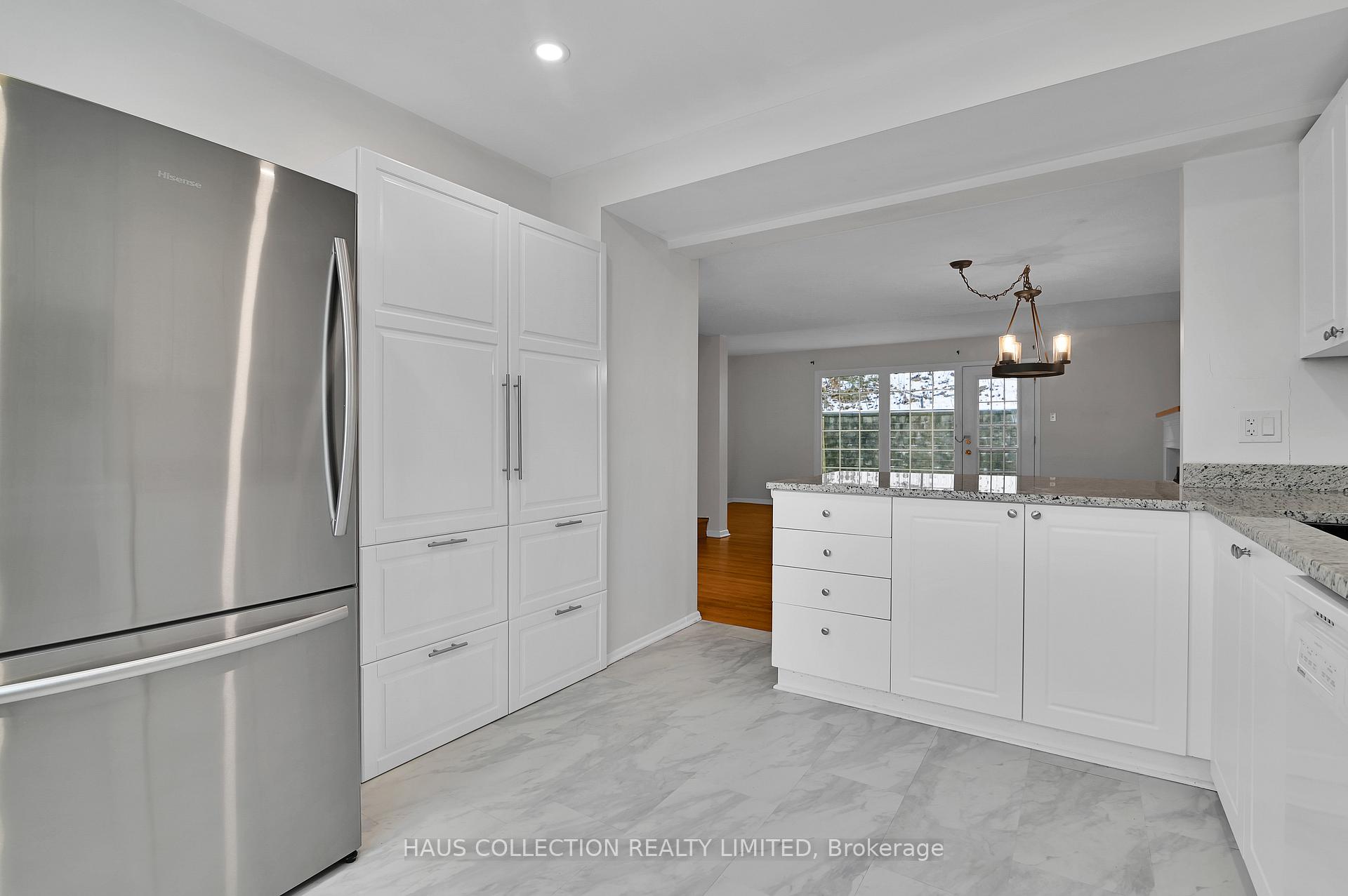 Photo 12 of 884 Walkley Road, Ottawa, Riverside Park South — HOMEH