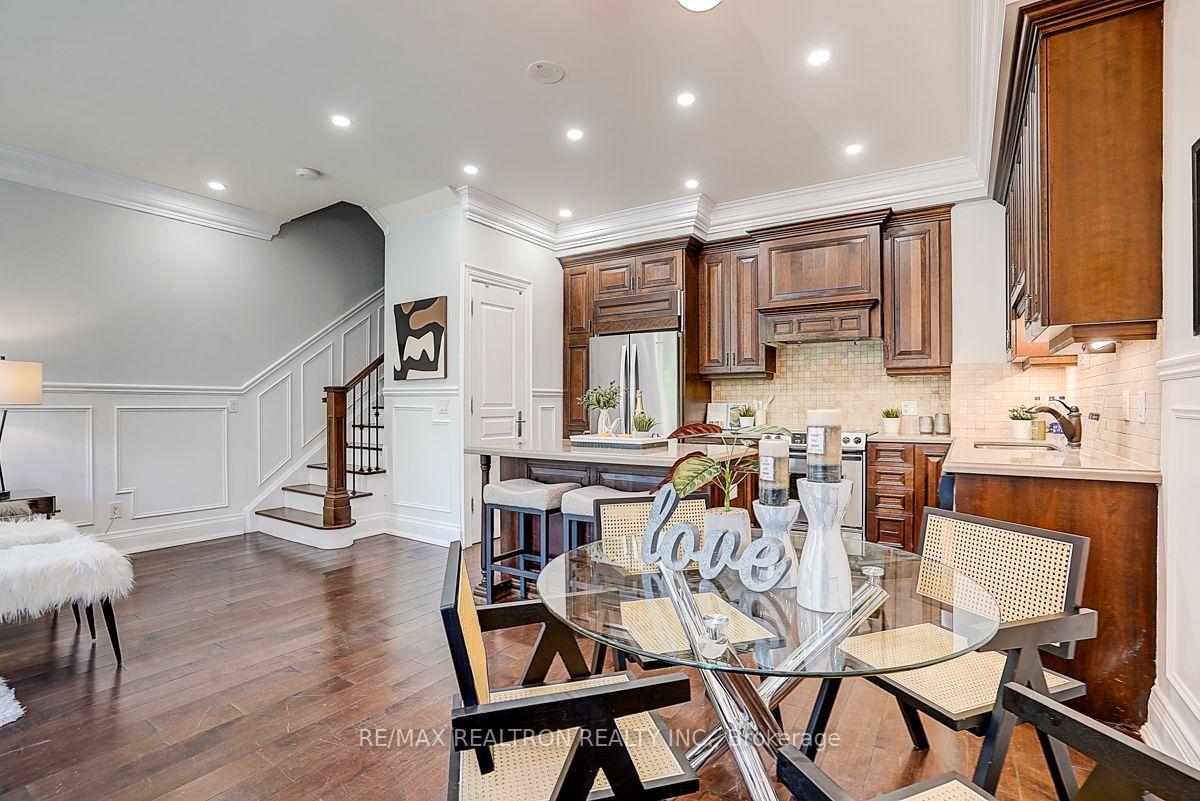 Photo 16 of 274 Duplex Avenue, North York, Newtonbrook West — HOMEH