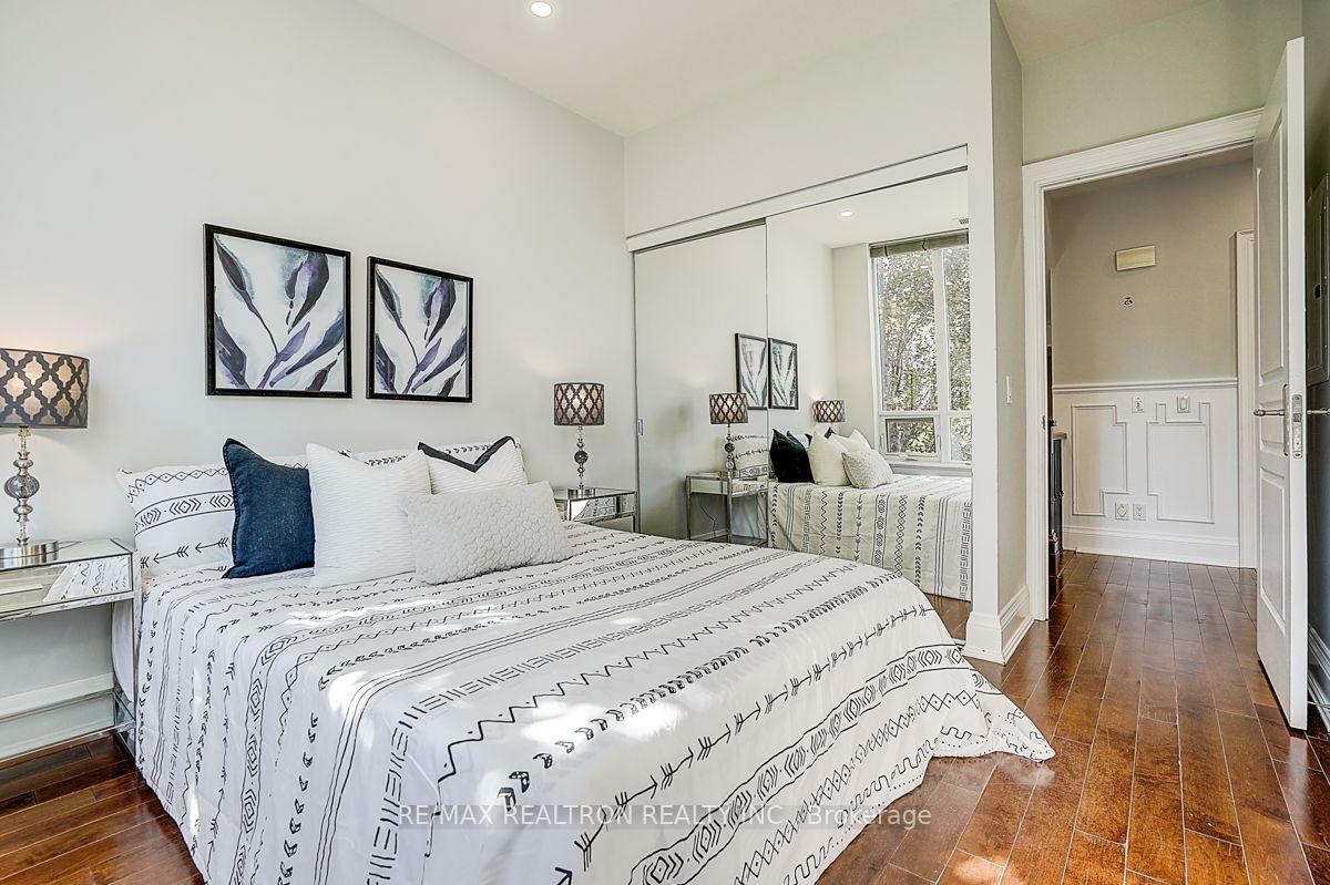 Photo 28 of 274 Duplex Avenue, North York, Newtonbrook West — HOMEH