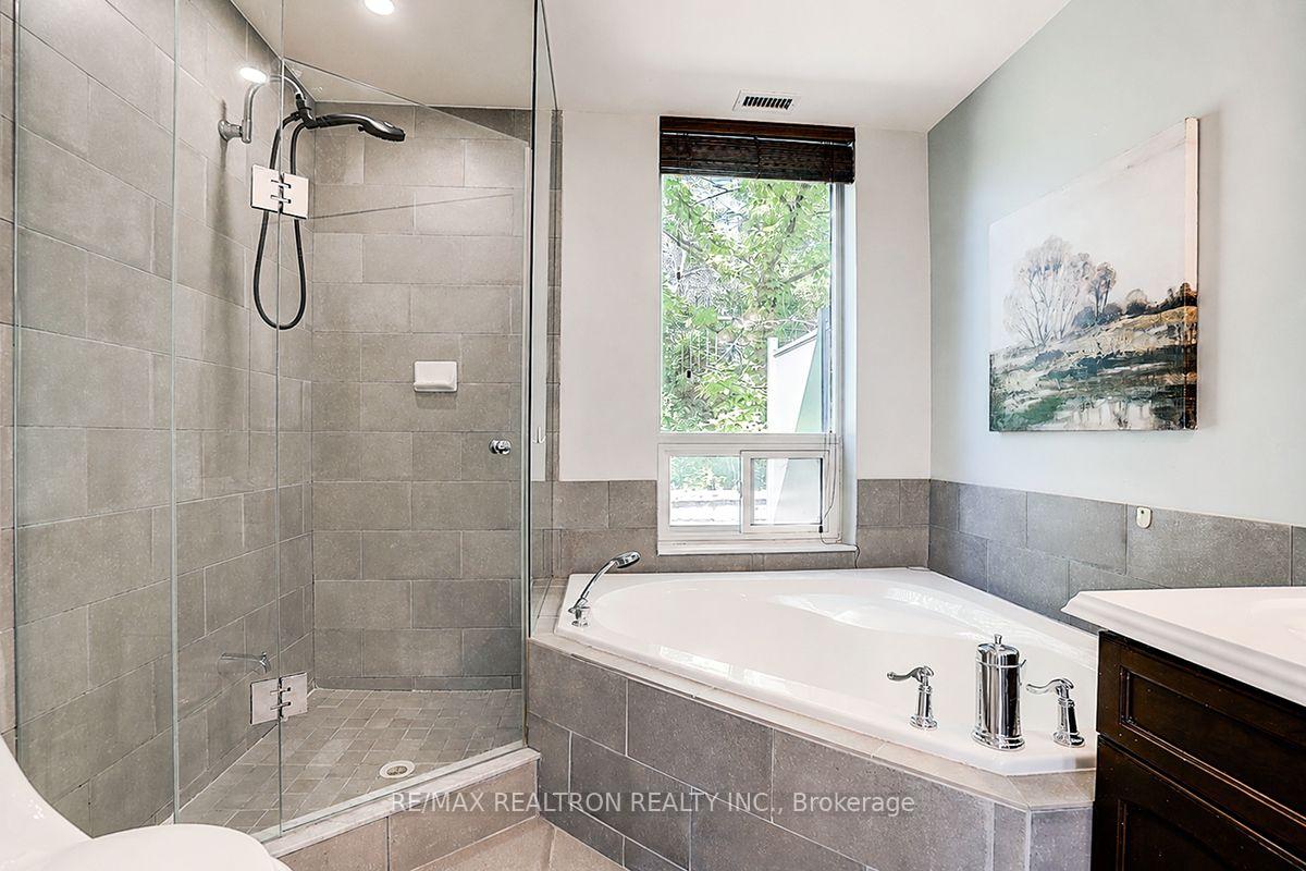 Photo 38 of 274 Duplex Avenue, North York, Newtonbrook West — HOMEH
