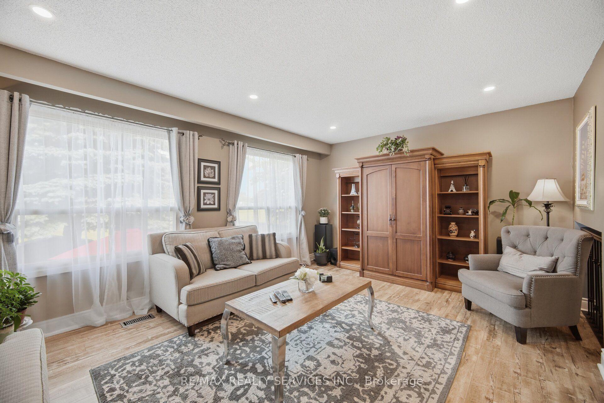 Photo 17 of 152 Weybridge Trail, Brampton, Madoc — HOMEH