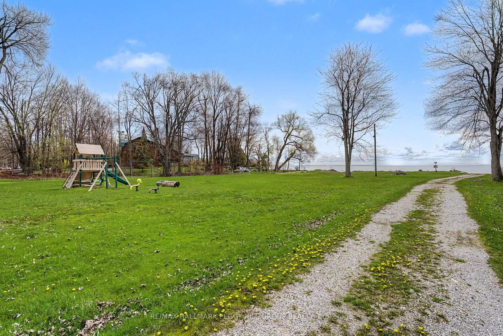 Photo 11 of 3958 Parkside Drive, Ramara, Rural Ramara — HOMEH