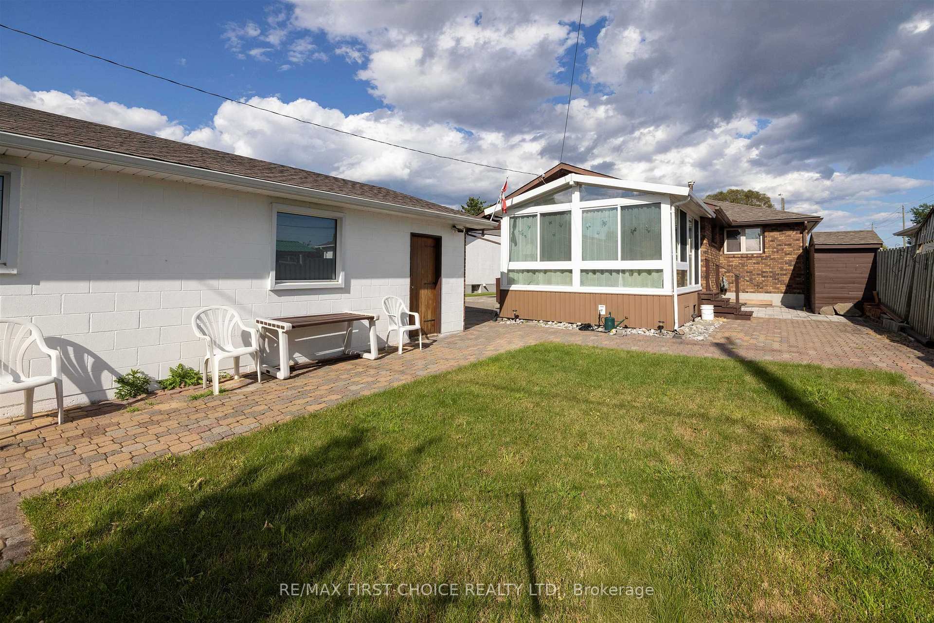Photo 6 of 935 Crawford Place, Thunder Bay, Westfort — HOMEH