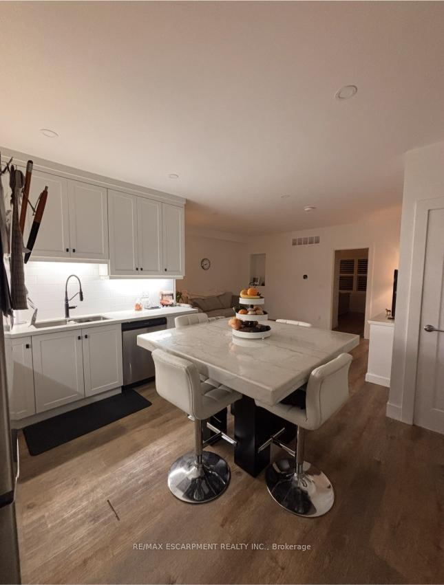 Photo 4 of Unit 1, 372 Mary Street, Hamilton, North End — HOMEH