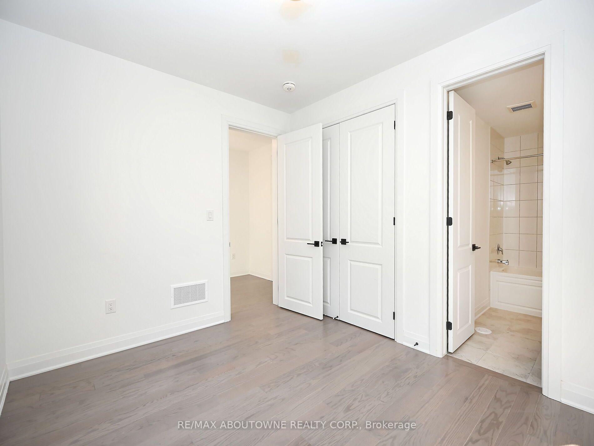 Photo 6 of 4088 Kadic Terrace, Mississauga, Churchill Meadows — HOMEH