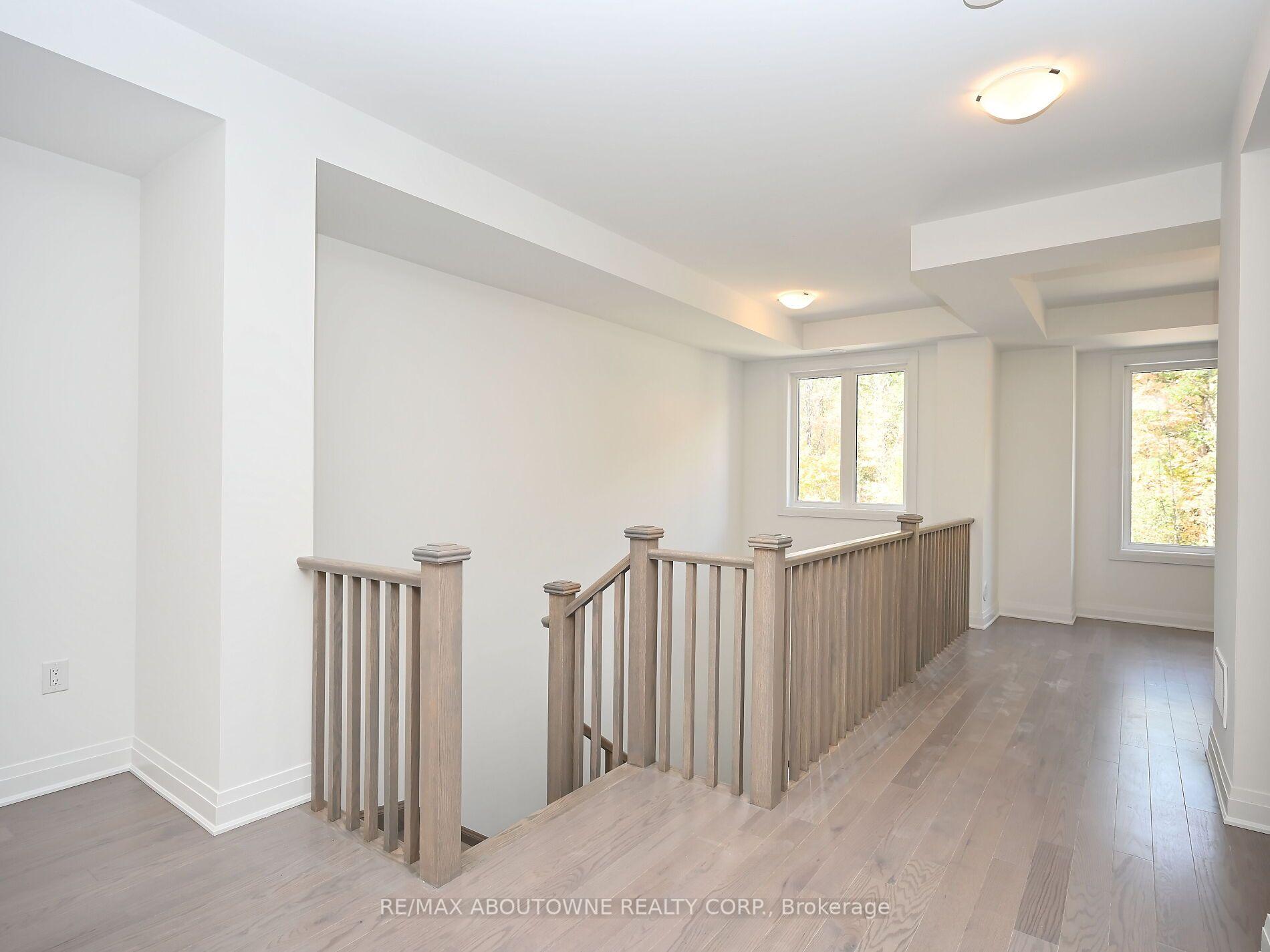Photo 9 of 4088 Kadic Terrace, Mississauga, Churchill Meadows — HOMEH