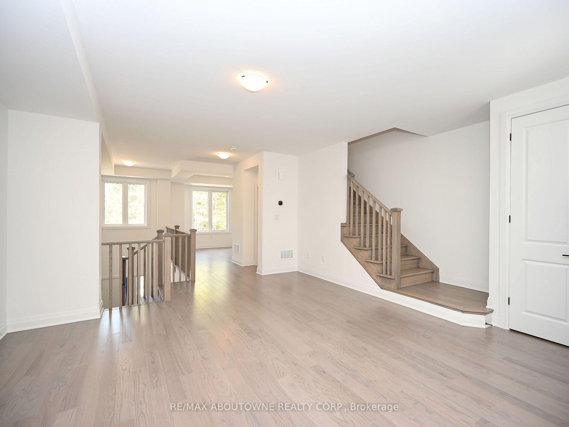 Photo 10 of 4088 Kadic Terrace, Mississauga, Churchill Meadows — HOMEH