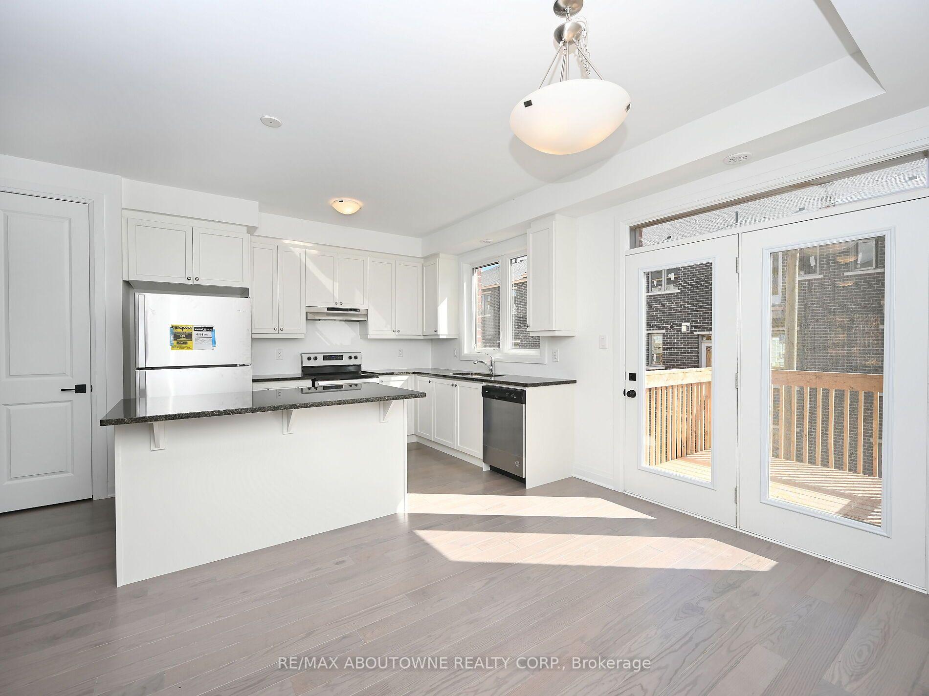 Photo 18 of 4088 Kadic Terrace, Mississauga, Churchill Meadows — HOMEH