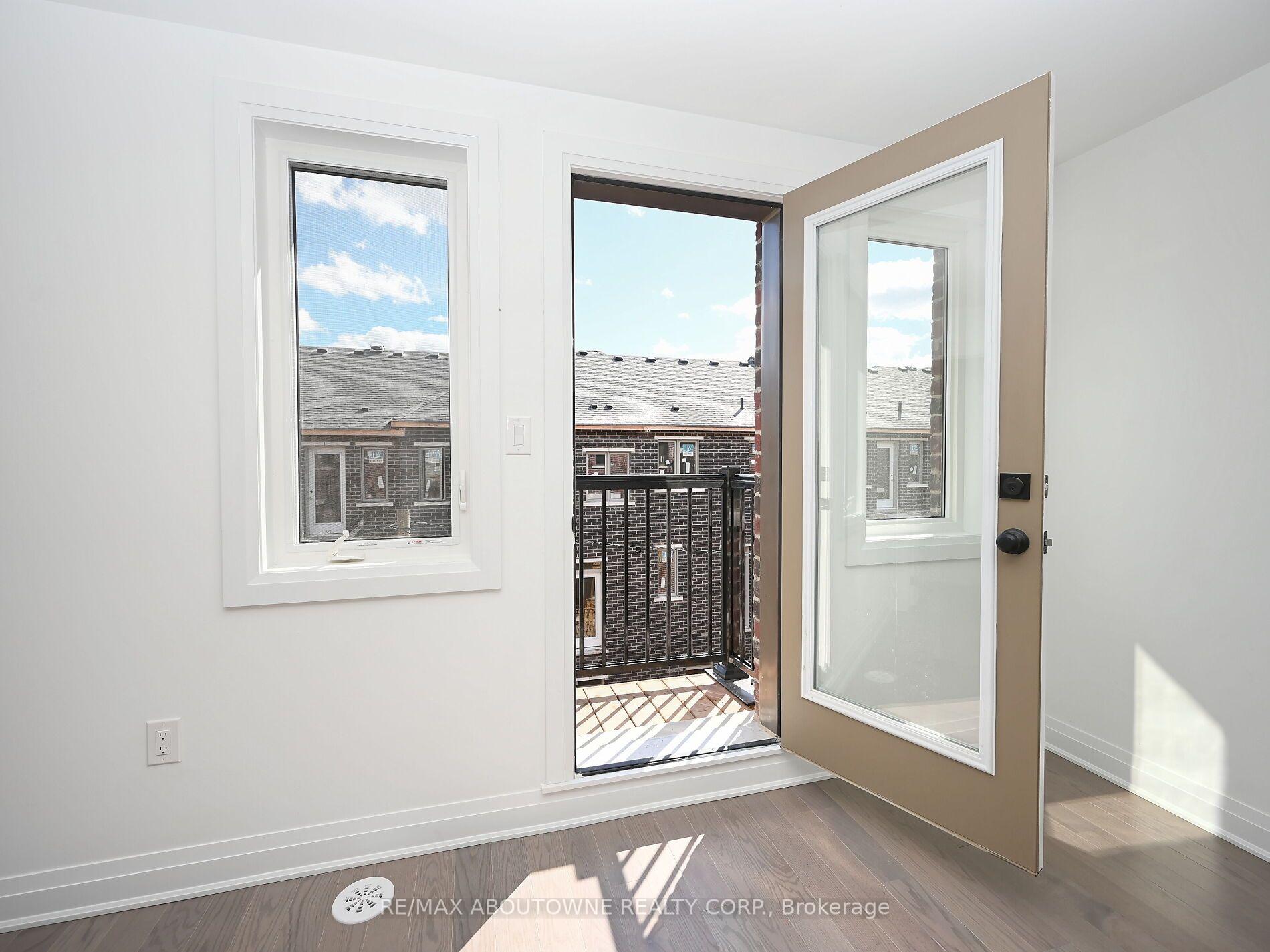 Photo 32 of 4088 Kadic Terrace, Mississauga, Churchill Meadows — HOMEH